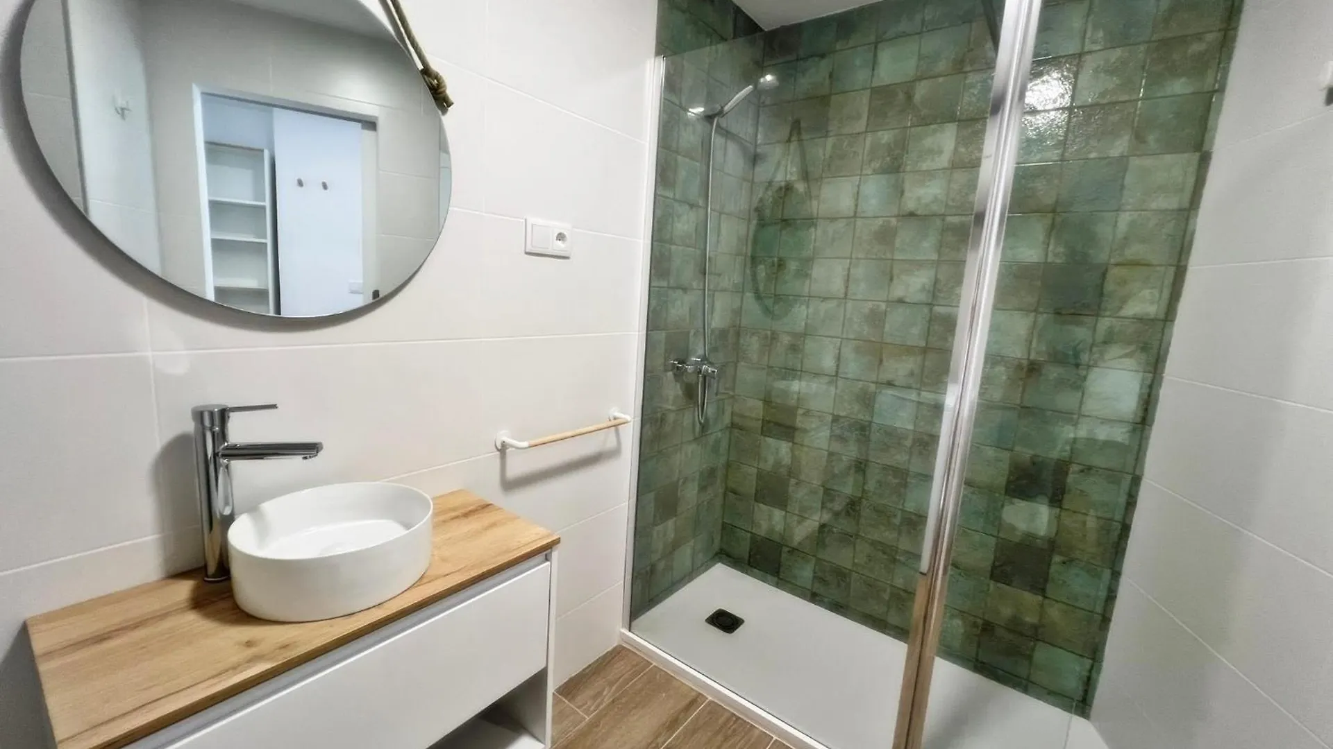 Apartamento Nuevo Y Luminoso Estudio De Playa Con Piscina Fuengirola España